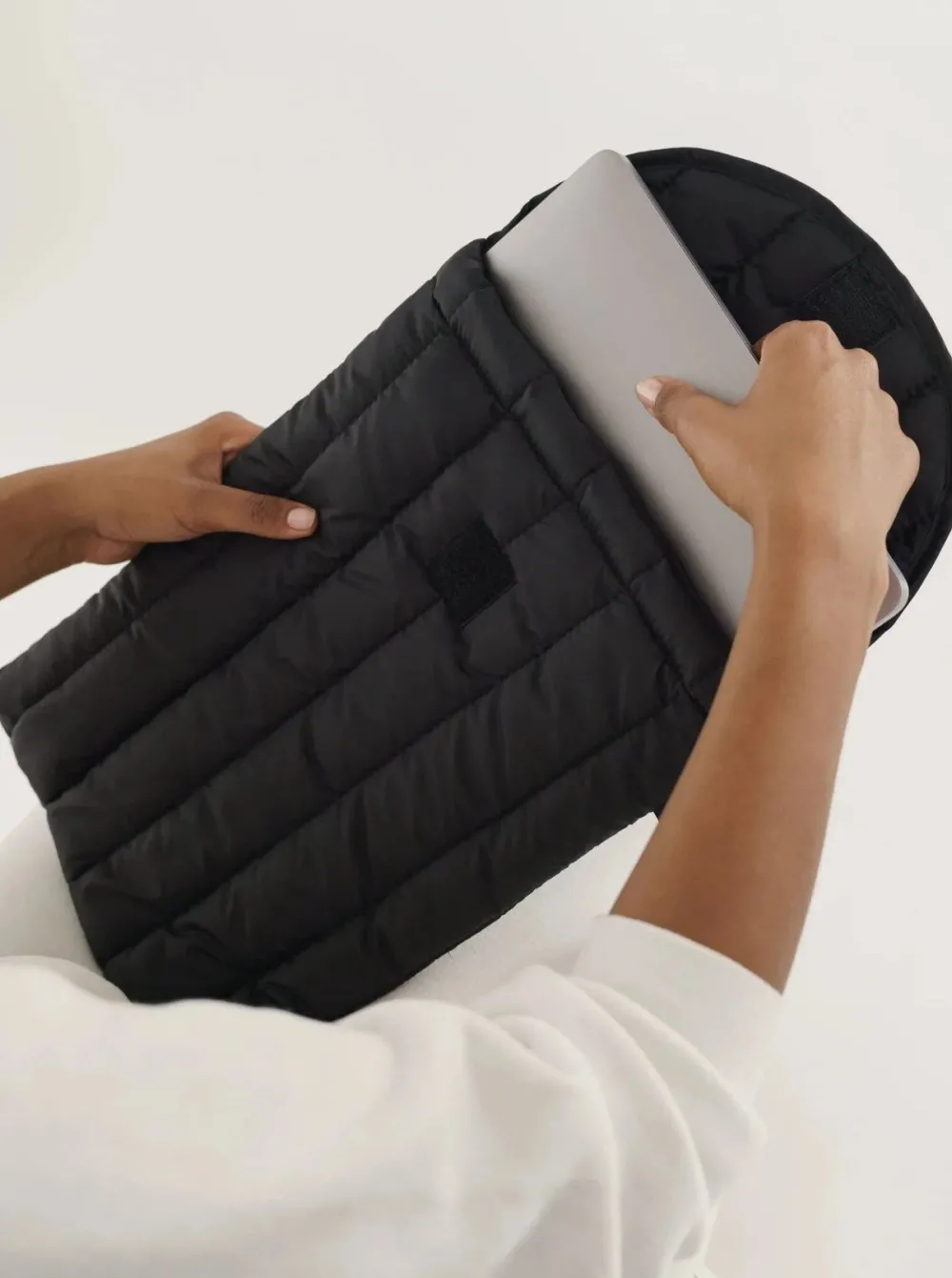 New BAGGU 16" Computer Case - Black