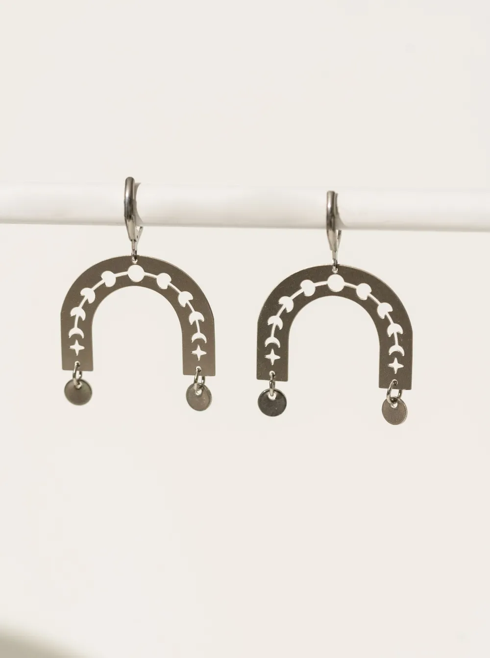 Fashion BLOOM Hoop Earrings - Gold