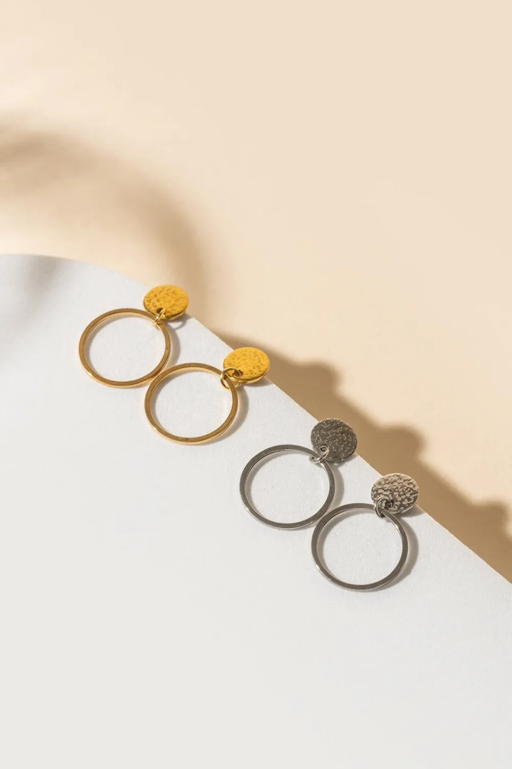 Hot BLOOM Lemon Earrings - Gold