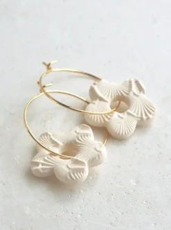Flash Sale BOUCLE D'OR Flower Hoop Earrings - Ivory