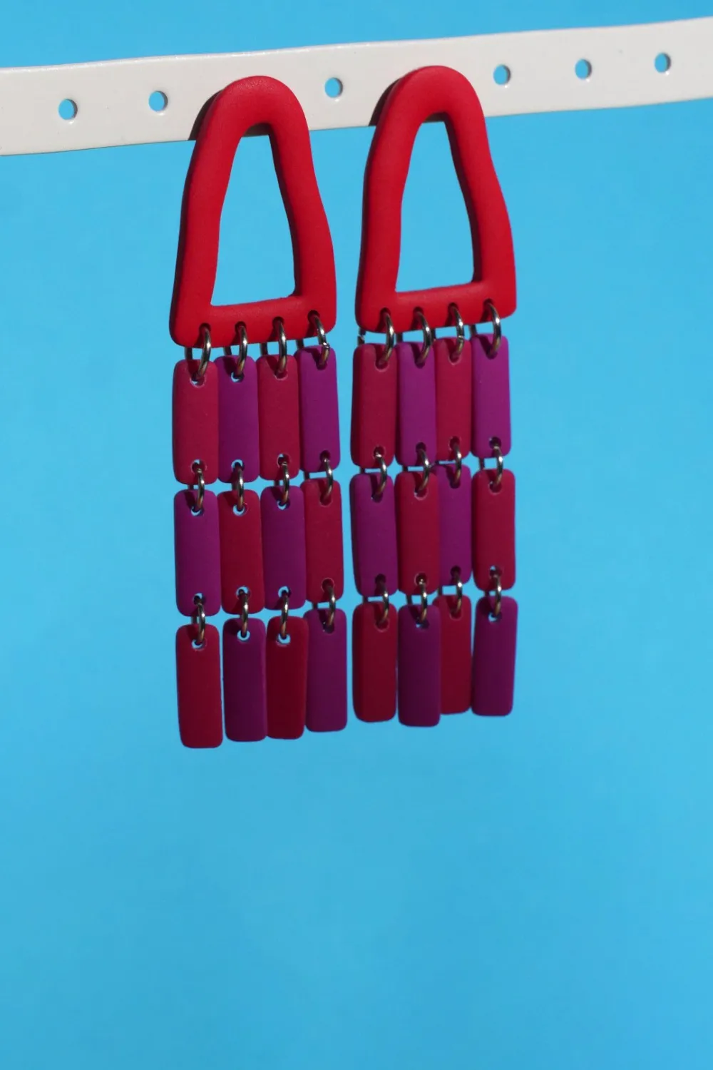 Shop CROCODILE AGILE Gabie Earrings - Fushia Cascade