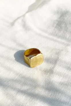 Clearance HAWKLY Square Signet Ring - Bronze