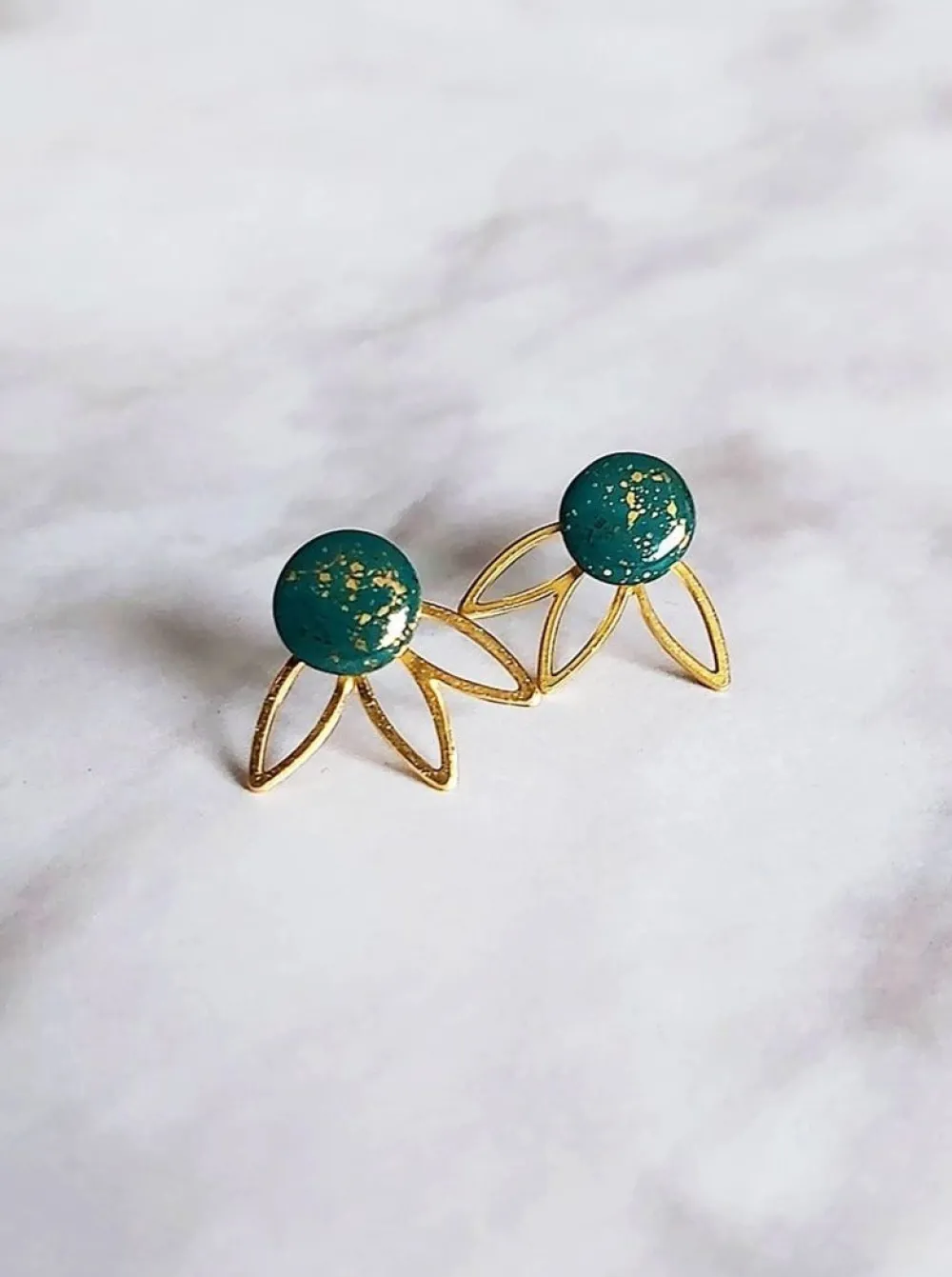 Online KAG 2 Piece Flower & Round Earrings