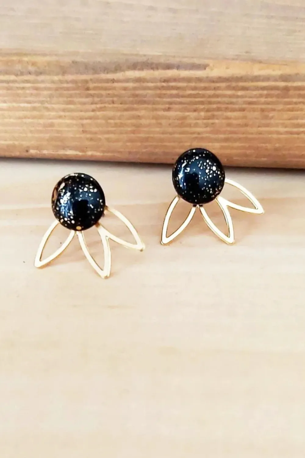 Online KAG 2 Piece Flower & Round Earrings