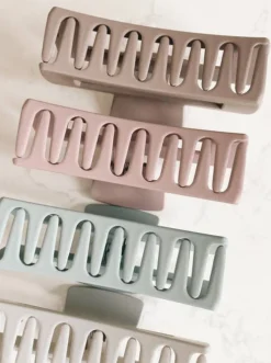 Flash Sale KITTEN CLAWS CLIPS Large Hair Clip - Pastel