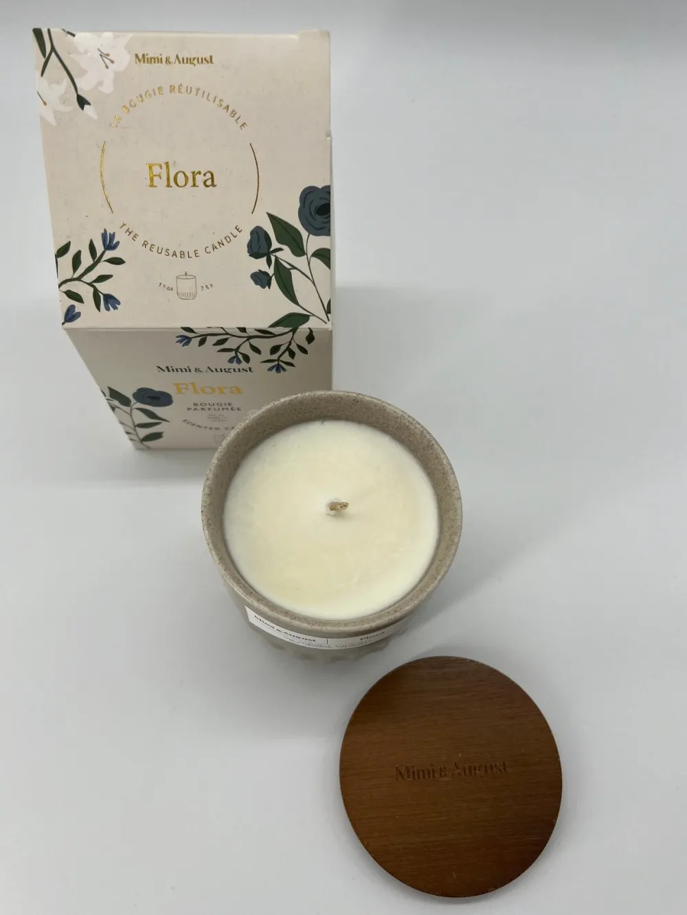Online MIMI & AUGUST Candle 11oz - Flora
