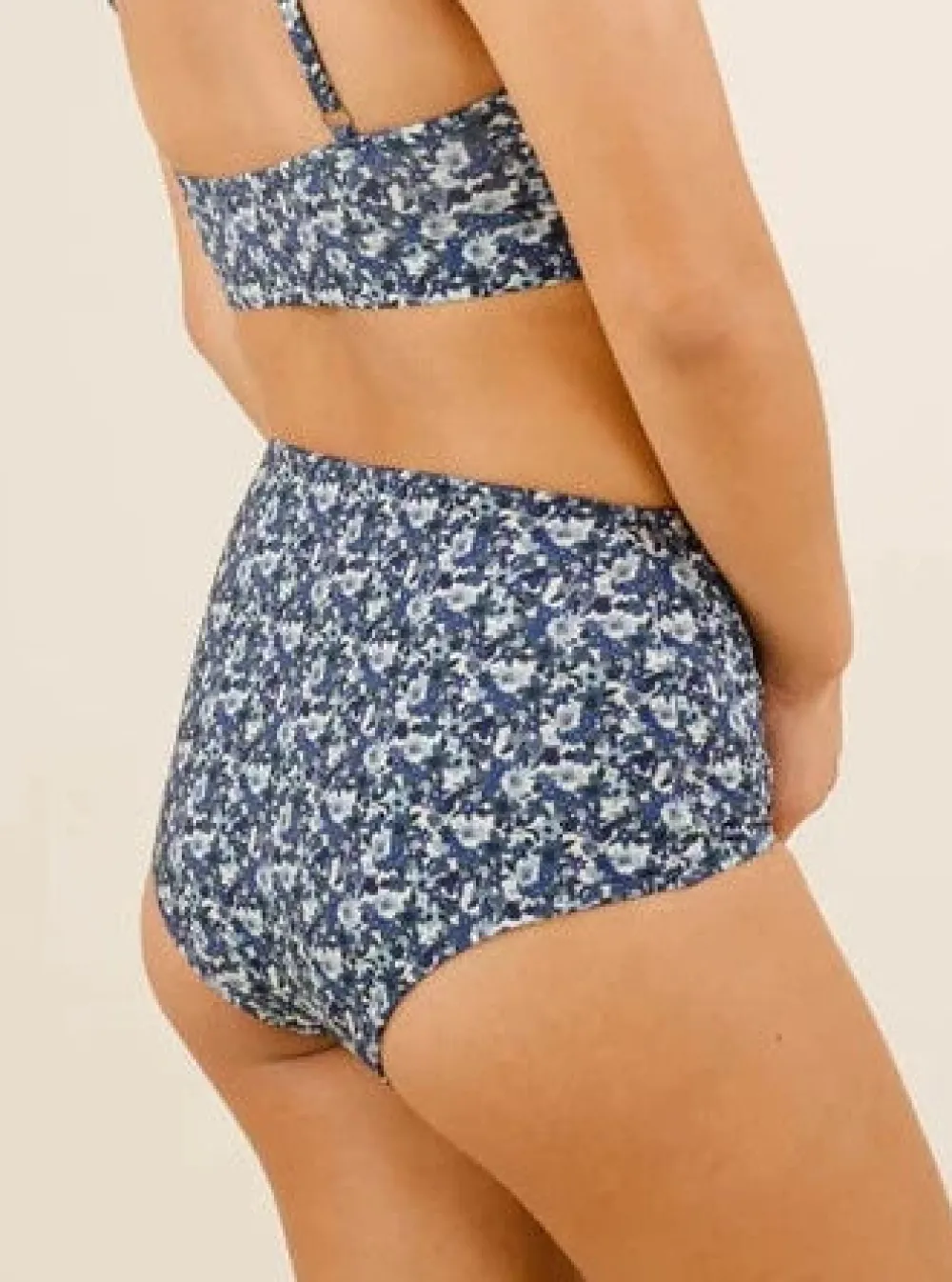 Cheap MIMI & AUGUST Tamarindo One Piece Swimsuit - Riad