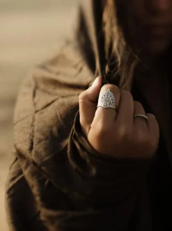 Clearance NOIR KALA Ring Maha
