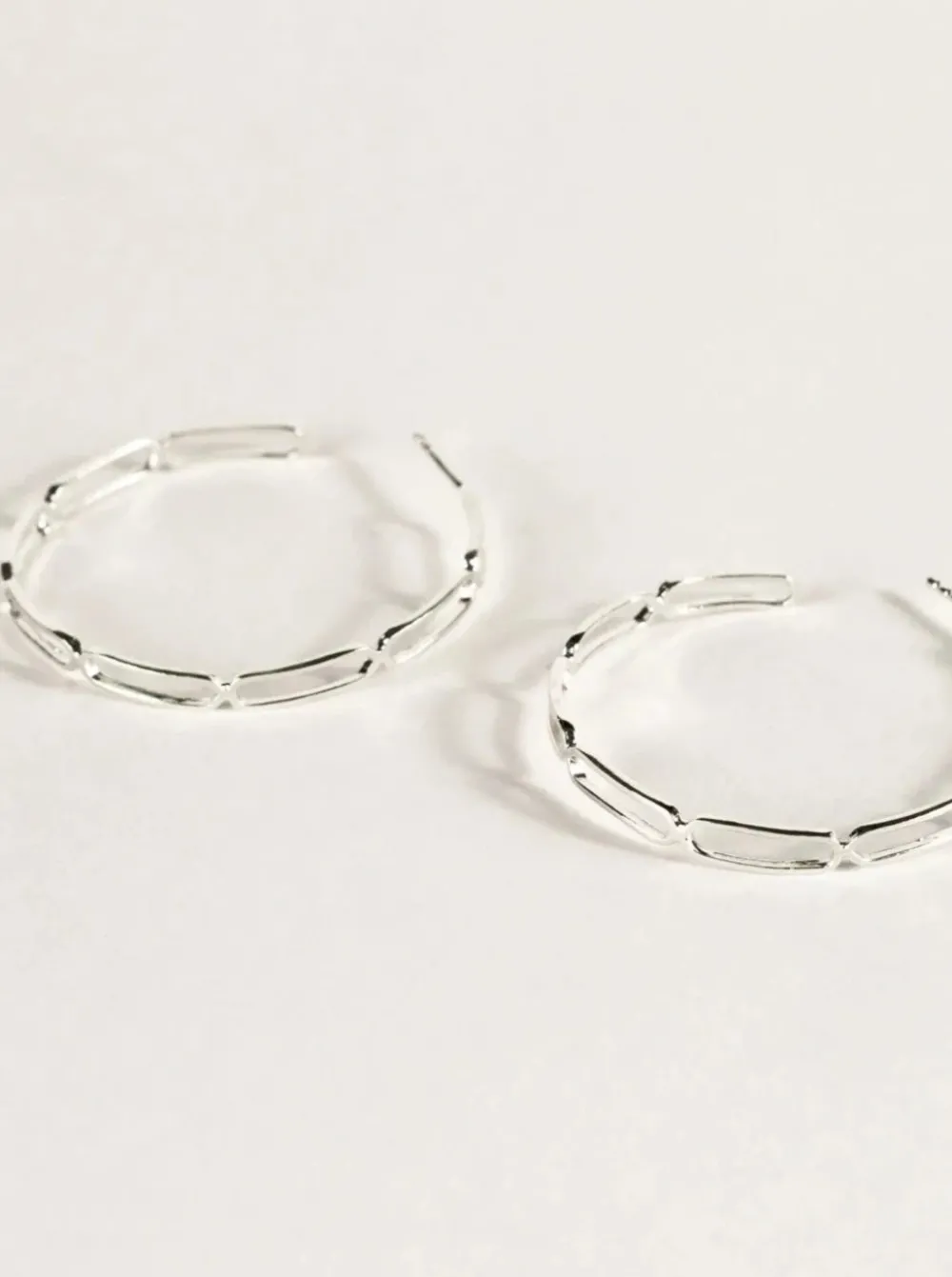Flash Sale SARAH BIJOUX Large Trombone Hoops