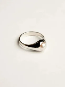 Store SARAH BIJOUX Pearl Signet Ring