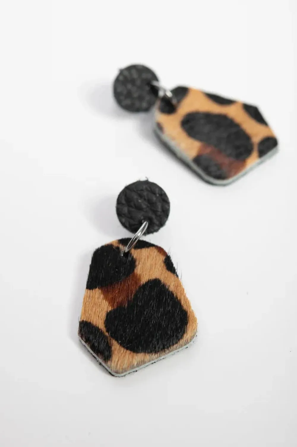 Cheap VEINAGE Délima Small Earrings