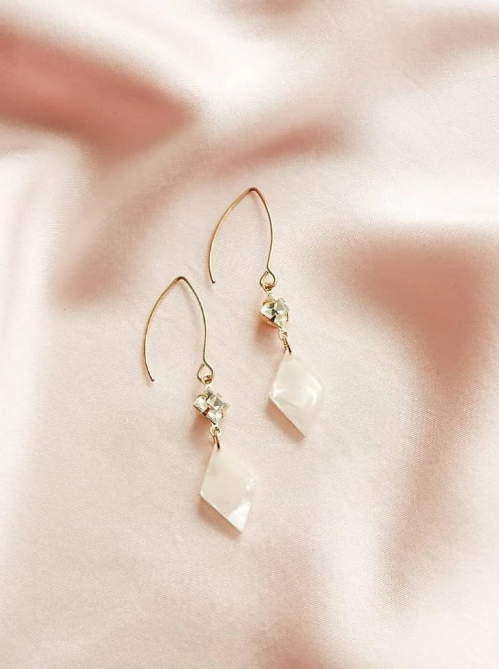 New VINTAGE GLORY Adele Earrings