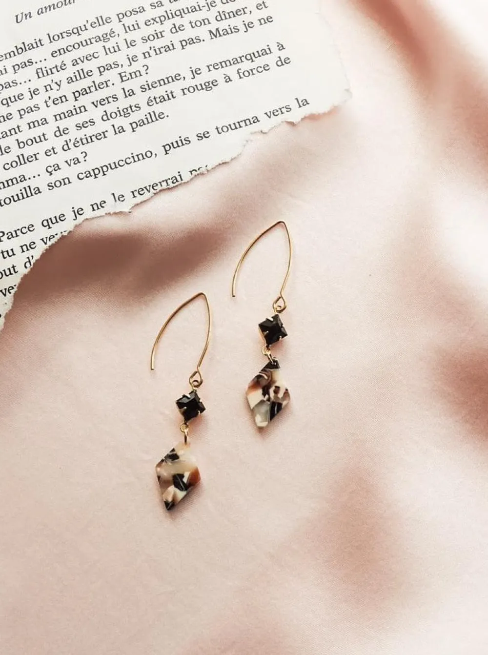 New VINTAGE GLORY Adele Earrings