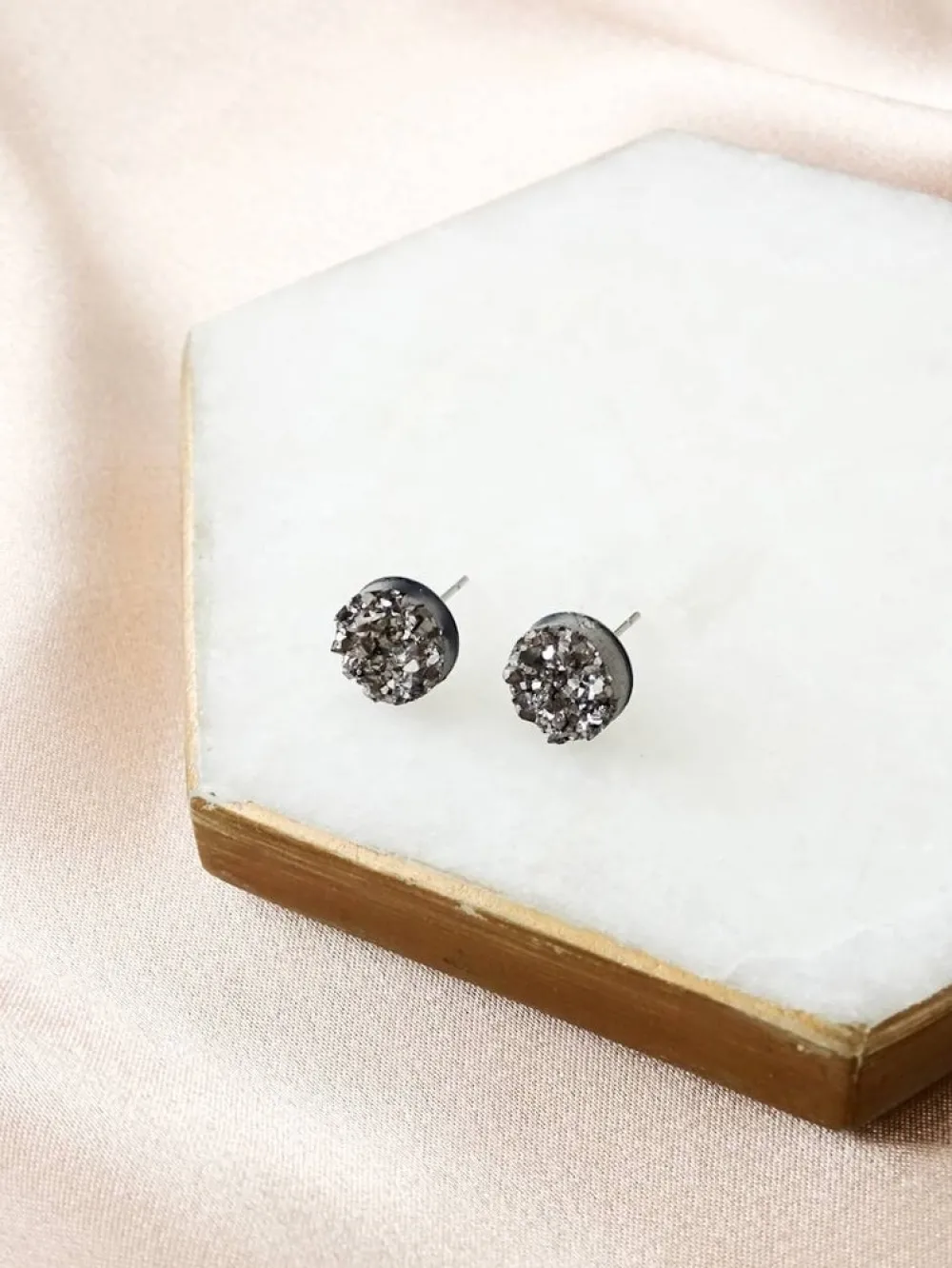 Shop VINTAGE GLORY Ember Earrings