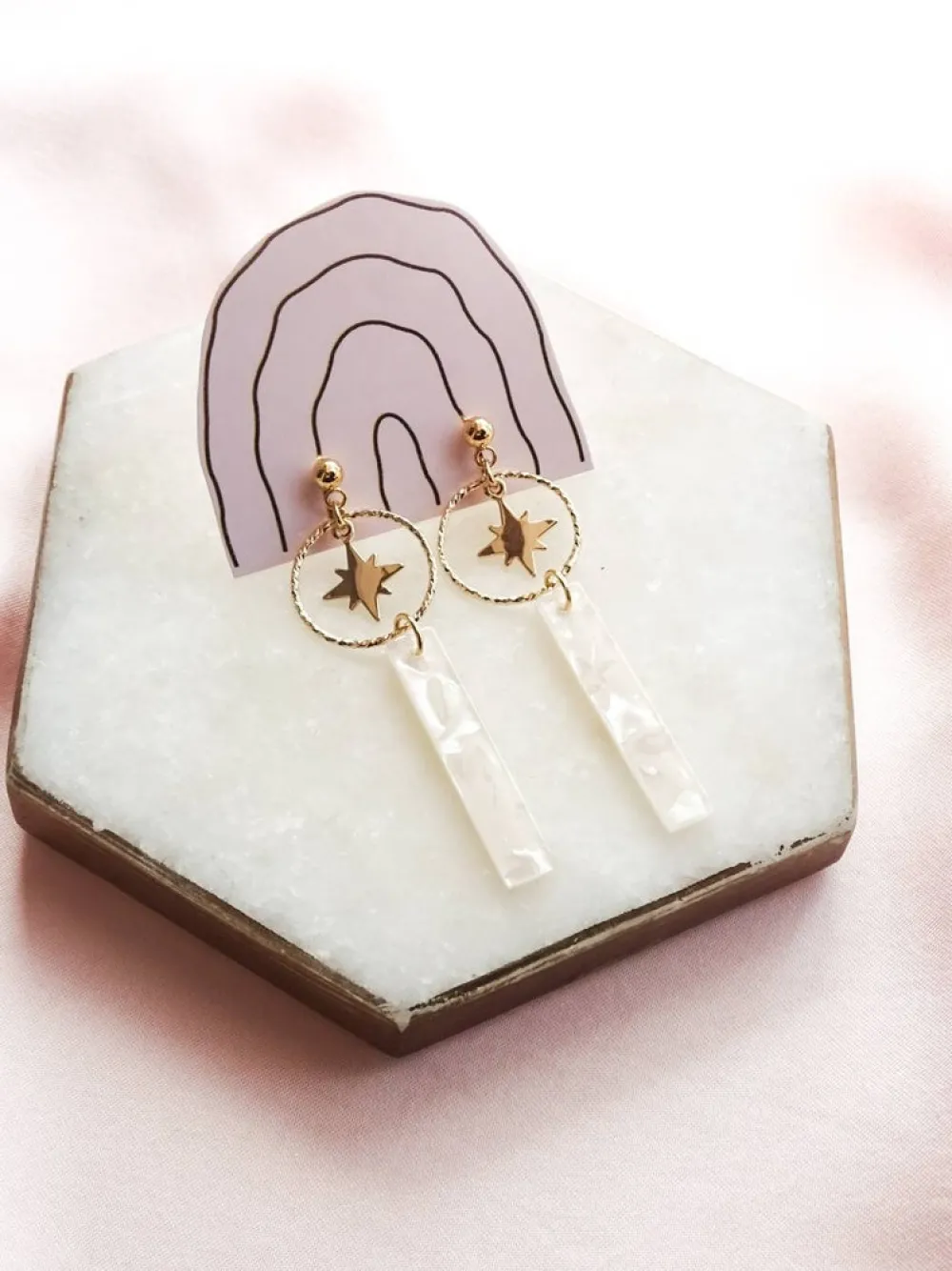 Cheap VINTAGE GLORY Venus Earrings