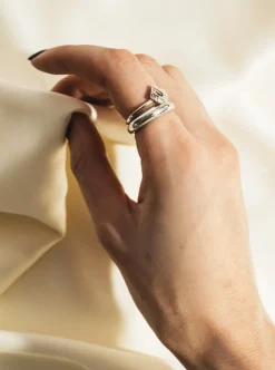 Cheap VÉRONIQUE ROY JWLS Regine Ring - Silver