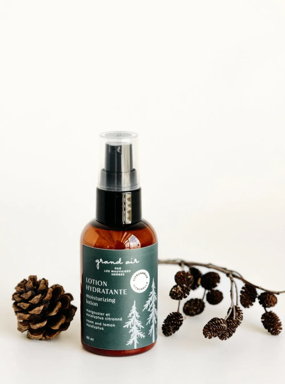 New LES MAUVAISES HERBES WEEDS Moisturizing Lotion with Lemongrass - Grand Air